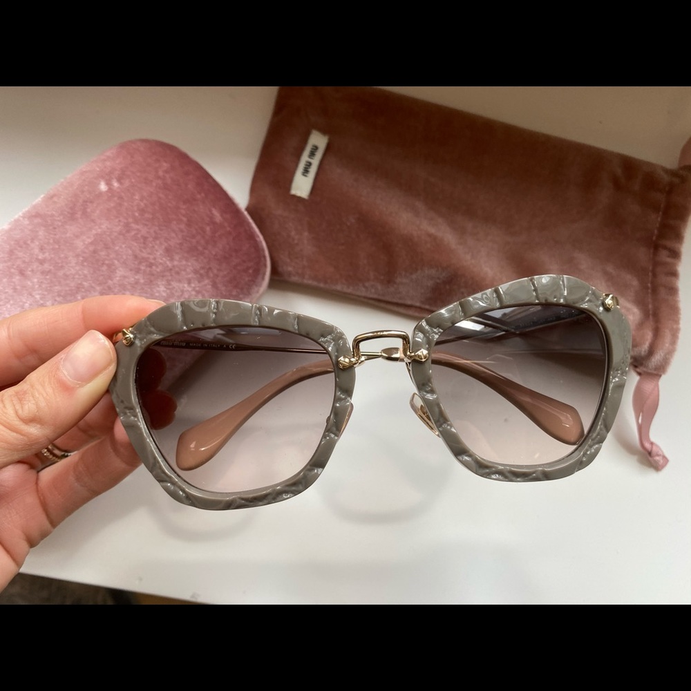 Miu miu cat eye NEW sunglasses